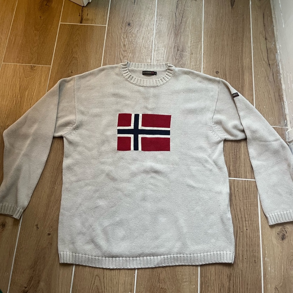 napapijri norway sweater